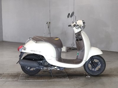 Honda GIORNO 2011