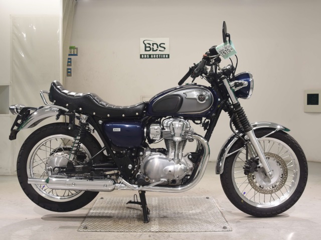 Kawasaki W800 2014
