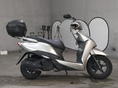 Honda LEAD125 2013