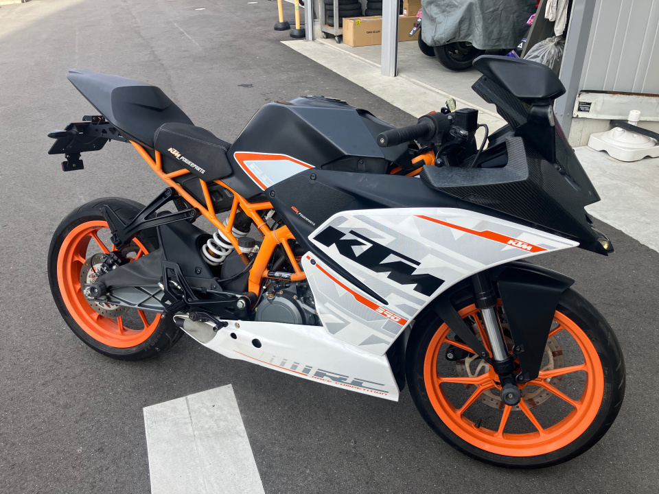 KTM RC 390 2016