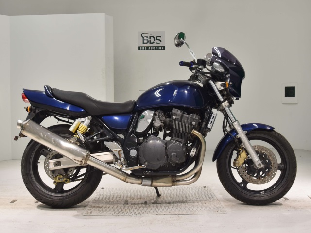 Suzuki GSX400 INAZUMA 2005