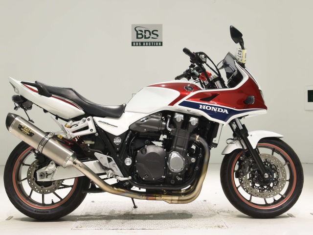 Honda CB1300SF 2023