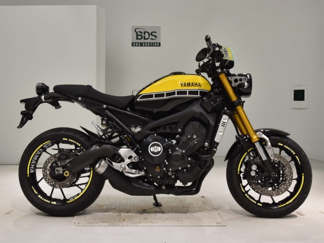 Yamaha XSR900 2016