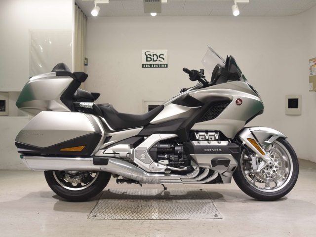 Honda GL1800 TOUR D 2024