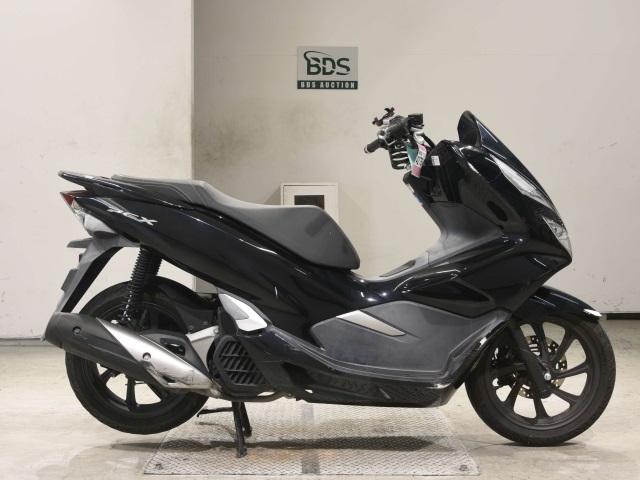Honda PCX125-3 2018