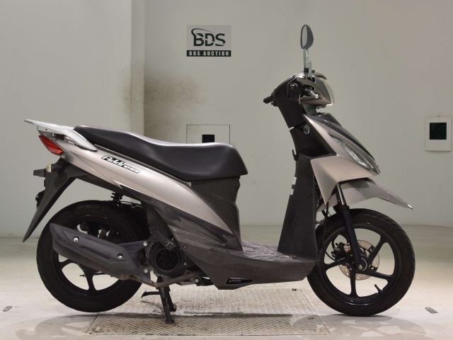 Suzuki ADDRESS V110