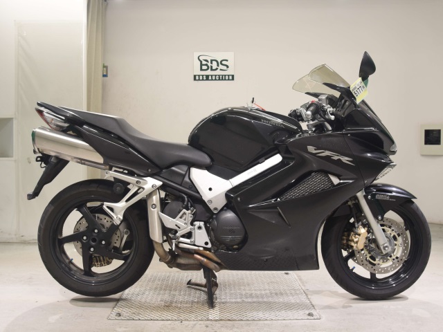 Honda VFR800A 2007