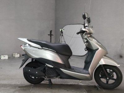 Honda LEAD125 2015
