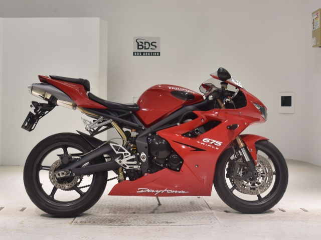 Triumph DAYTONA 675 2011
