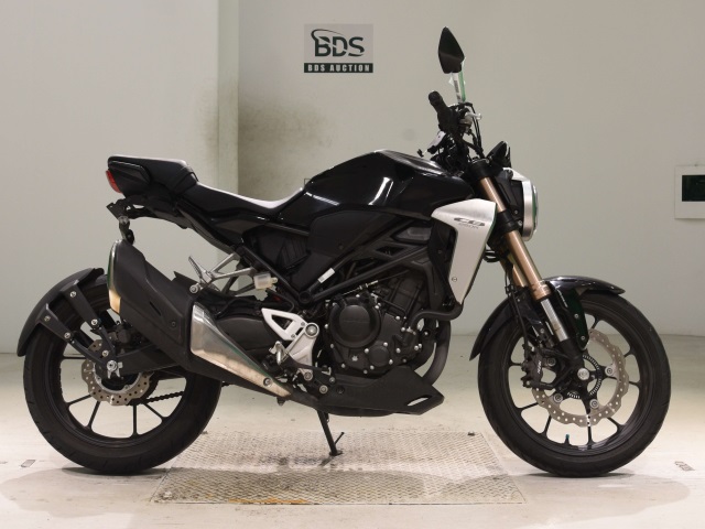 Honda CB250R 2019