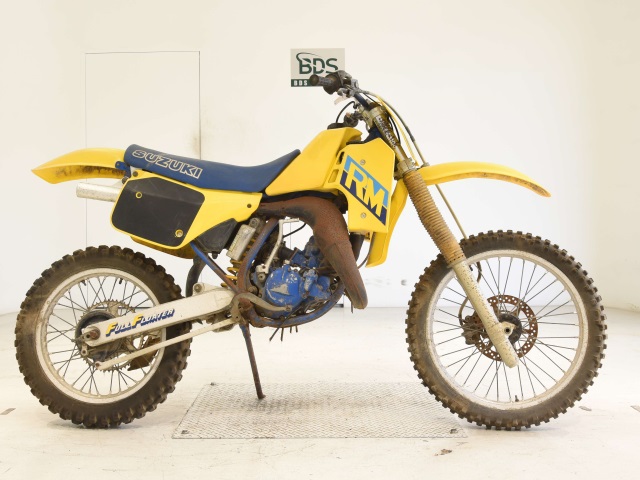 Suzuki RM125