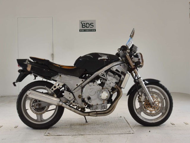 Honda CB-1 1989