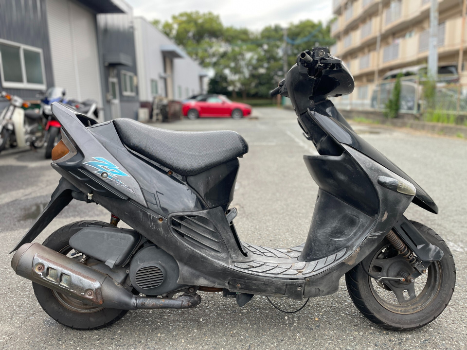 Suzuki SEPIA ZZ