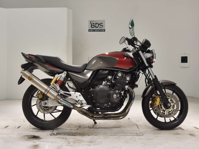 Honda CB400SF 2016