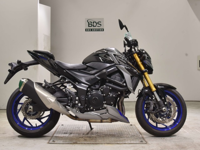 Suzuki GSX-S750 2021