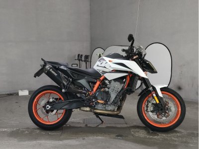 KTM 890 DUKE R 2020