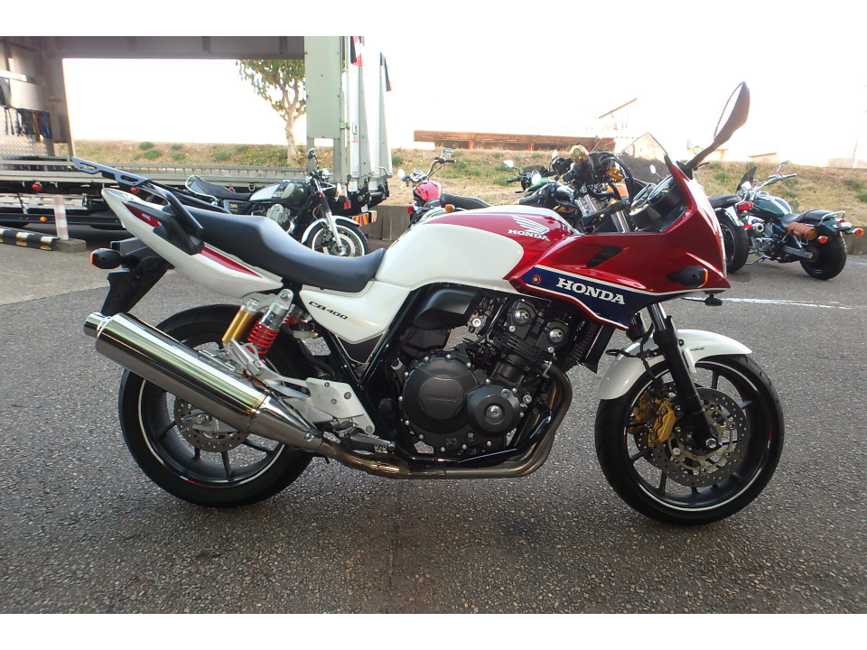 Honda CB400SFVA 2017