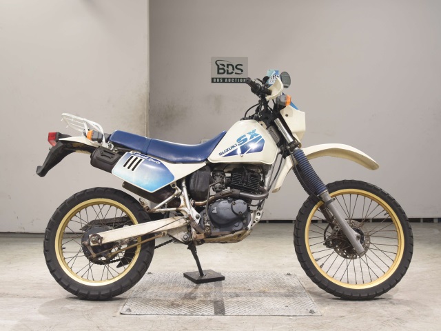 Suzuki SX125R