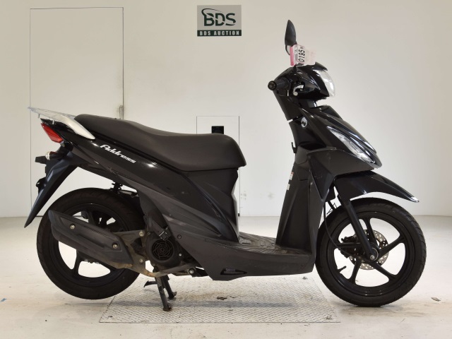 Suzuki ADDRESS V110