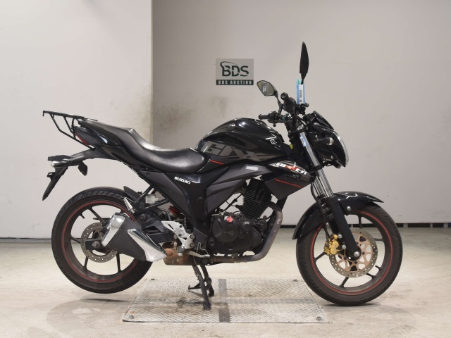 Suzuki GIXXER150