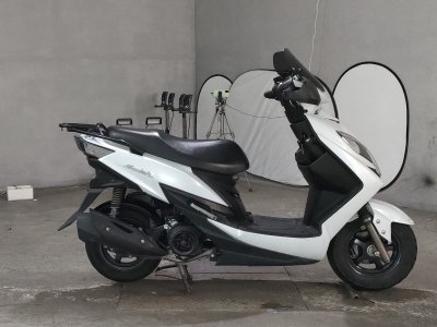 Suzuki SWISH125