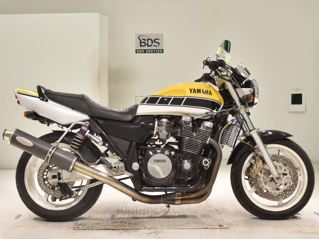 Yamaha XJR1200 1996