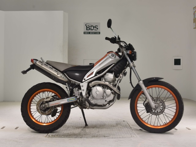 Yamaha TRICKER 2010