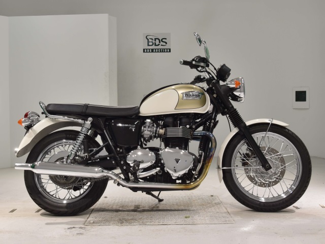 Triumph BONNEVILLE T100 2014