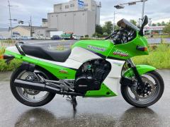 Kawasaki GPZ900R 1998