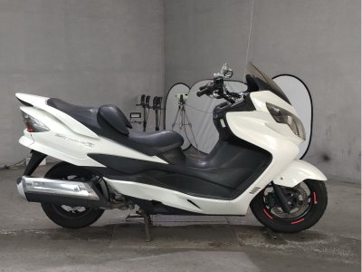 Suzuki SKYWAVE 250 2026