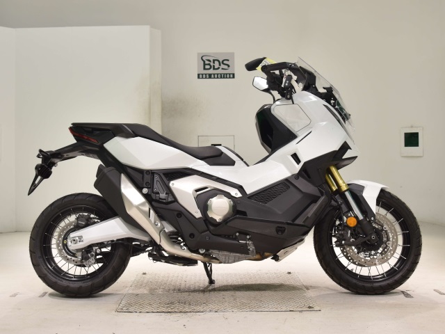 Honda X-ADV750-2 2025
