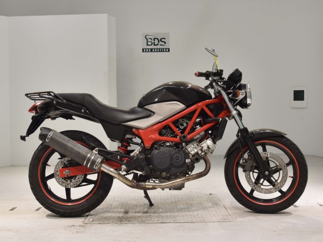 Honda VTR250 2011