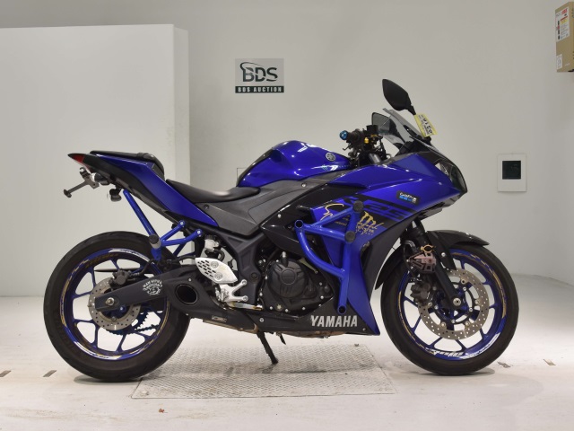 Yamaha YZF-R25 2018