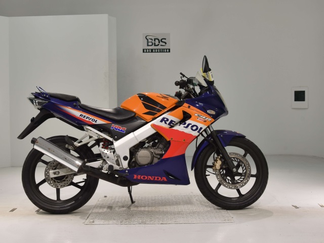 Honda CBR150R 2004