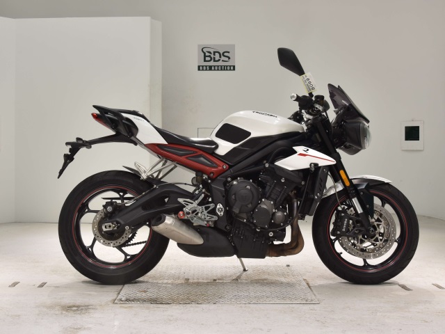 Triumph STREET TRIPLE R 2017