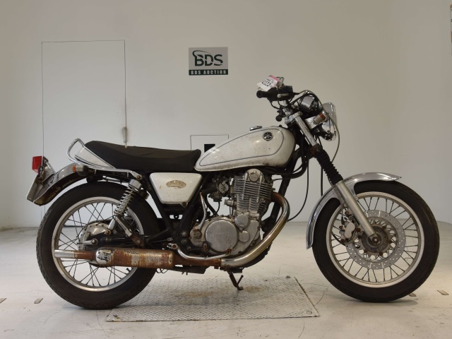 Yamaha SR400 2003