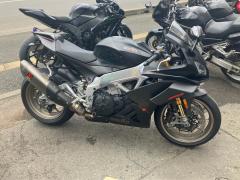 Aprilia rsv4 1100 factory 2019