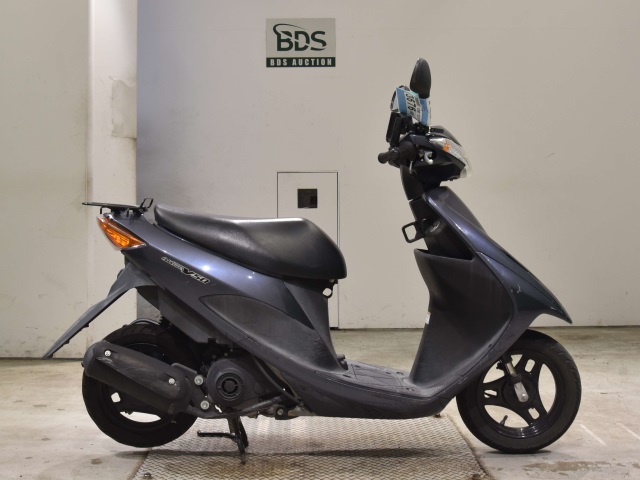 Suzuki ADDRESS V50