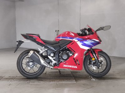 Honda CBR400R 2025
