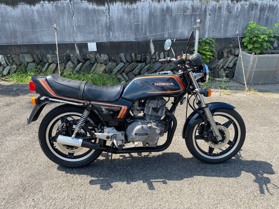 Honda CB250 SUPERHAWK 1980