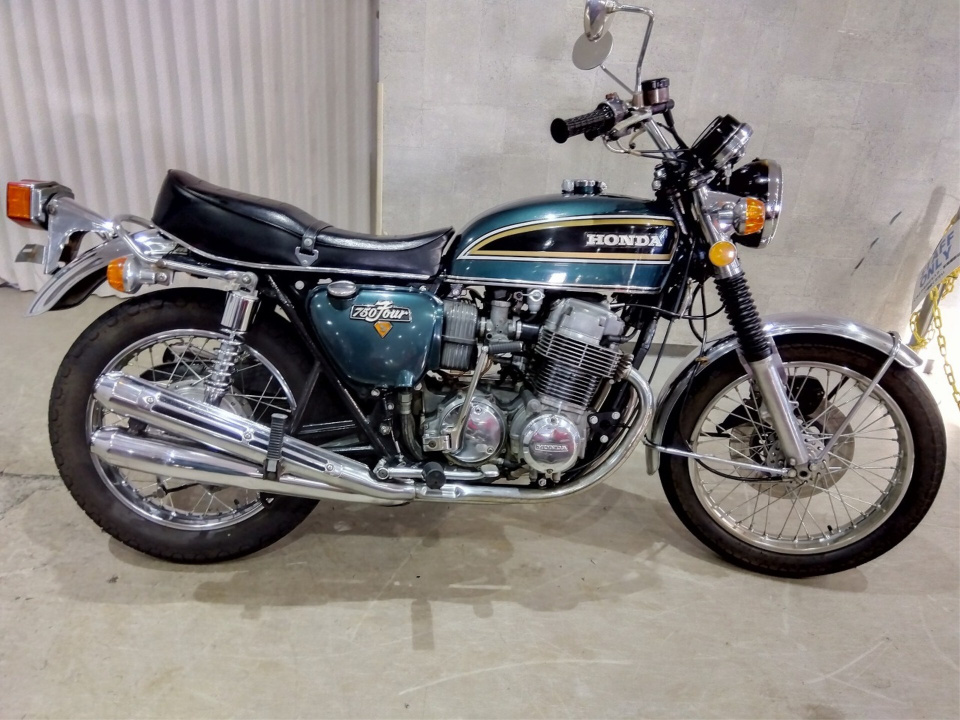 Honda CB750FOUR 1974