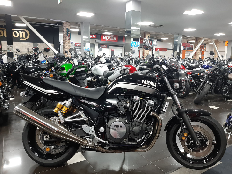 Yamaha XJR1300 2011
