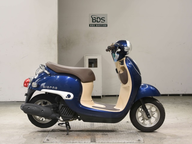 Honda GIORNO 2016