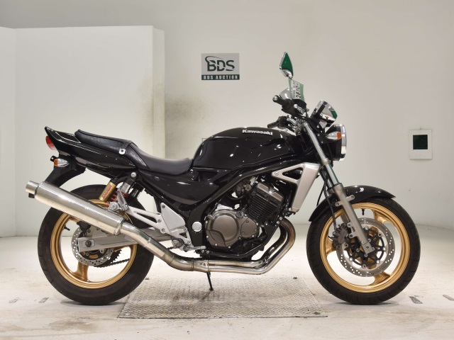 Kawasaki BALIUS ZR250 2005