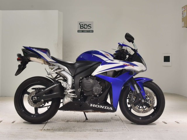 Honda CBR600RR 2021