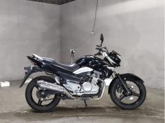 Suzuki GSR250