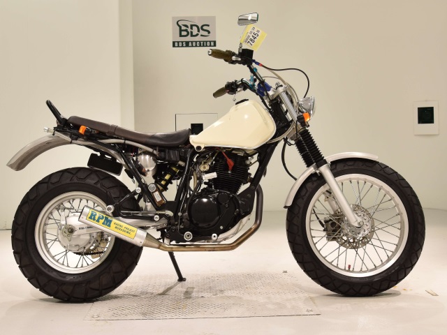 Yamaha TW225 2003