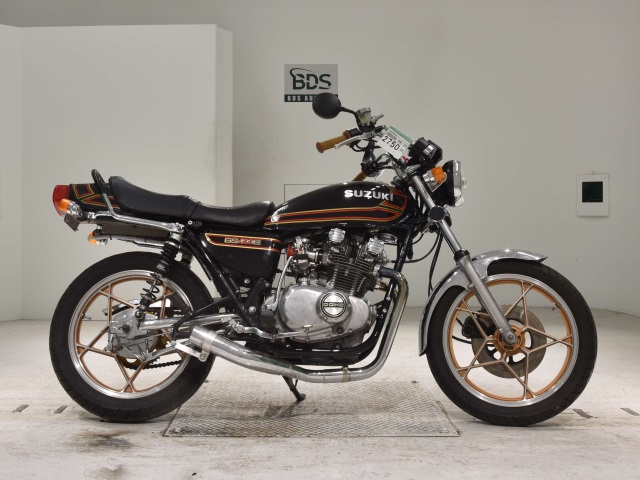Suzuki GS400 1977