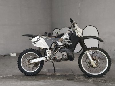 Suzuki RMX250S
