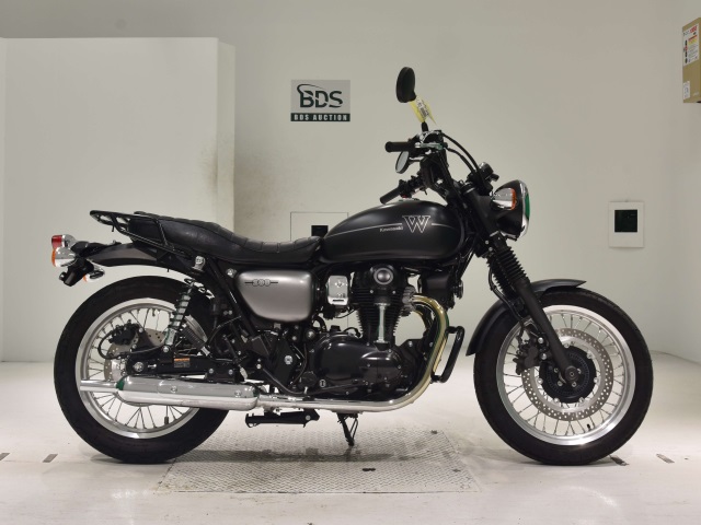 Kawasaki W800 2020